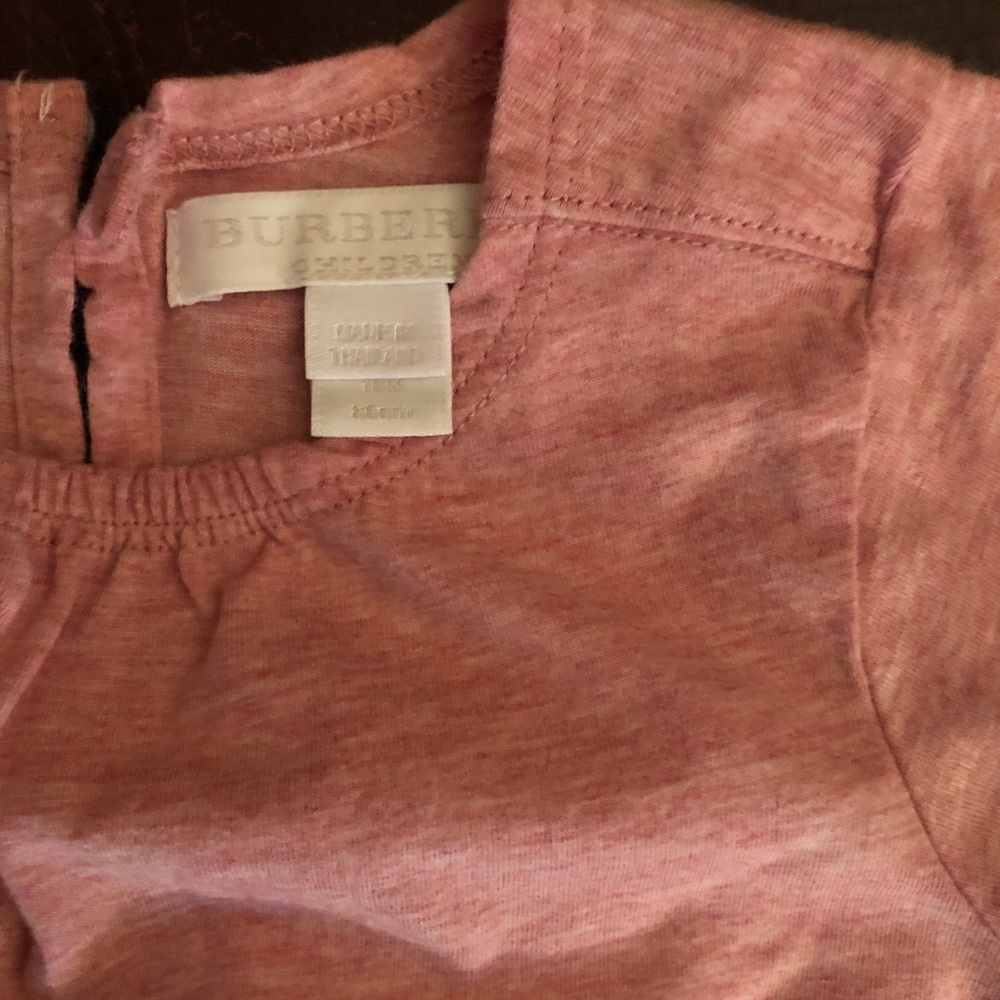 Authentic Burberry - Picture 2 of 2